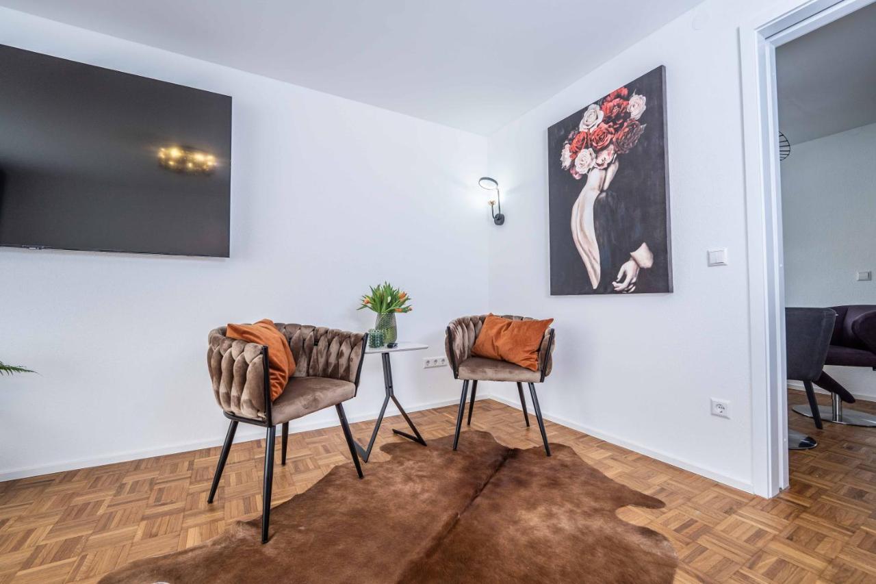 FDH City Wohnung Fn L 5 Klimatisiert Mit Balkon Und Kueche מראה חיצוני תמונה